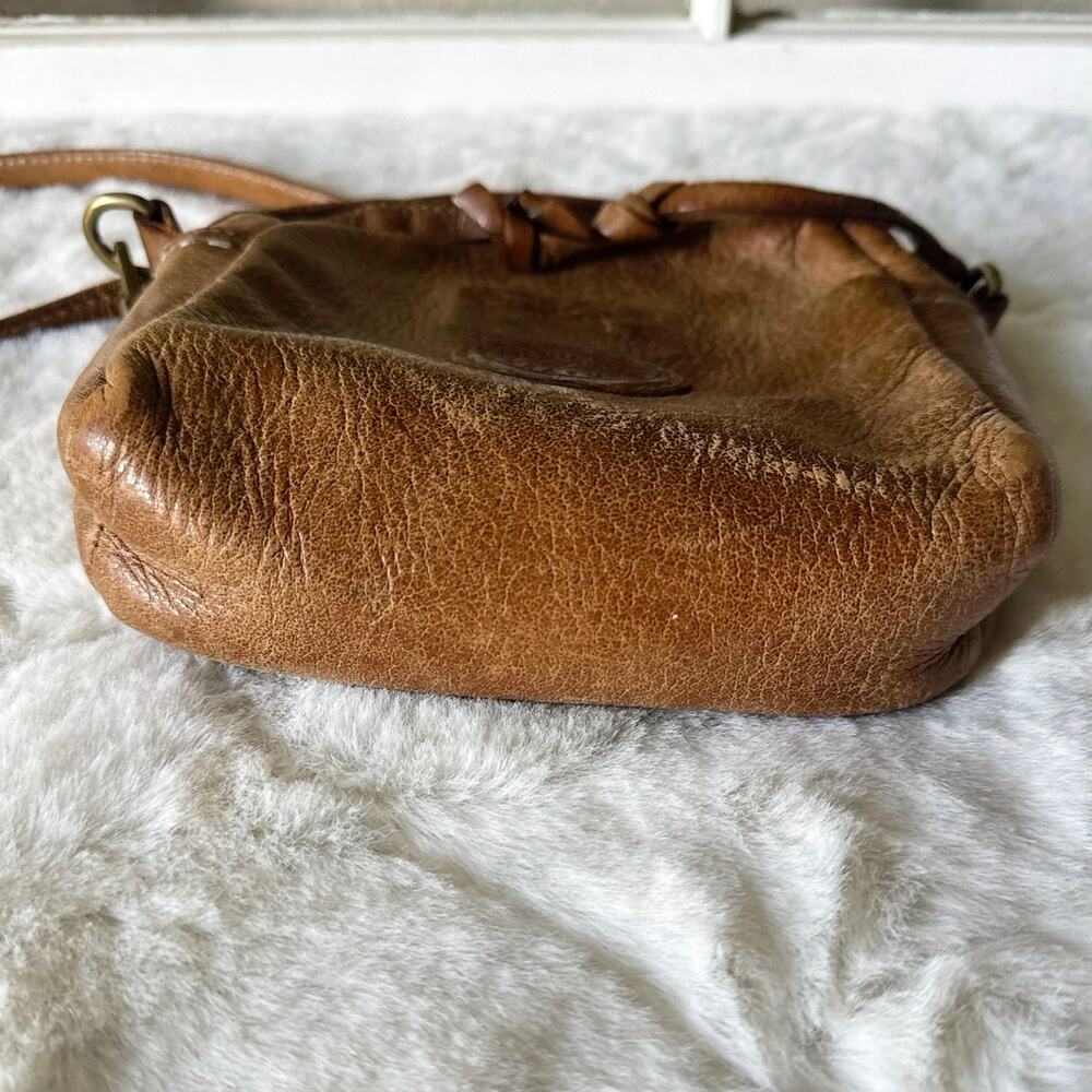 Roots Canada Brown Genuine Leather Crossbody Bag Made in Canada Distressed - Picture 8 of 10